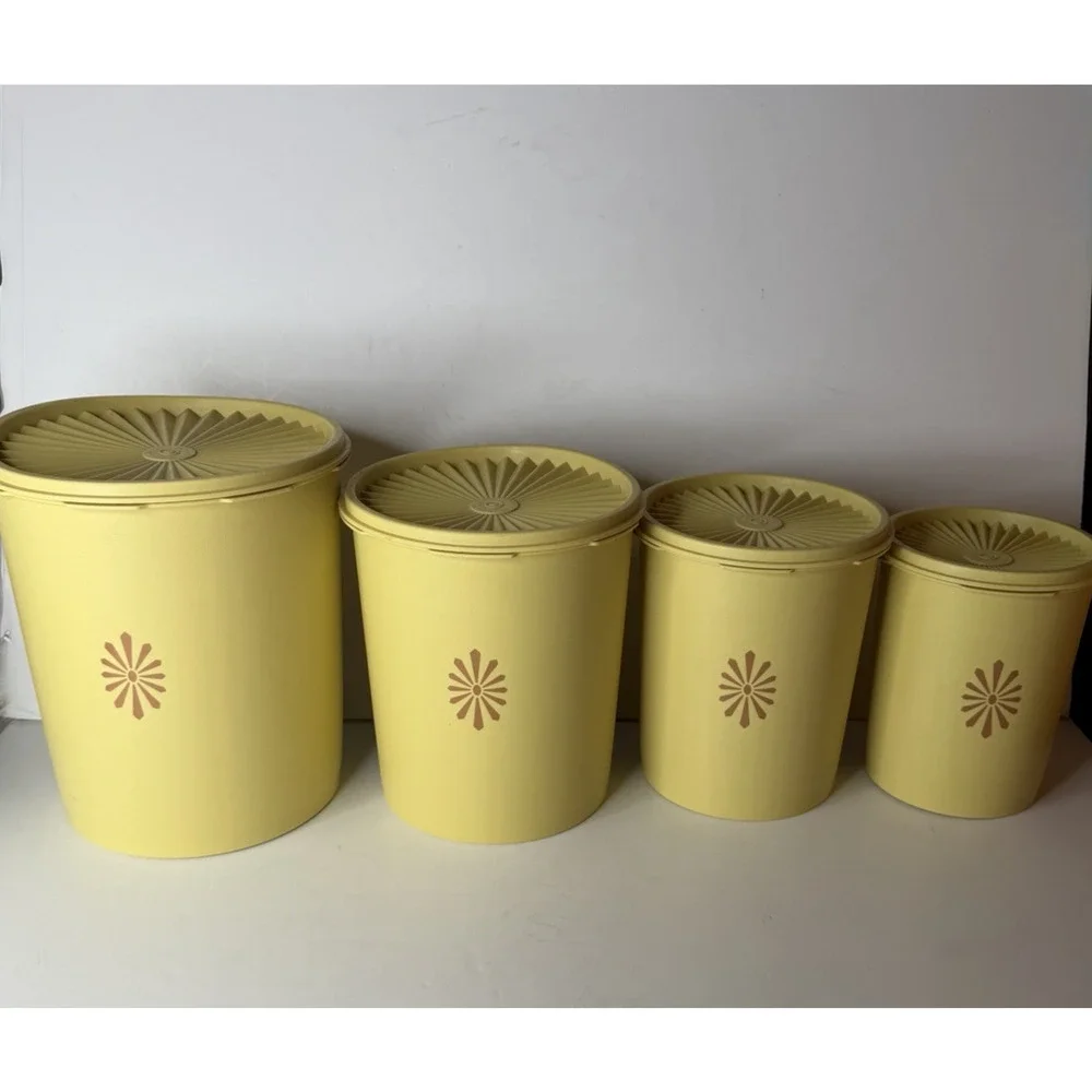 Vintage Tupperware 4-Piece Servalier Canister Set Yellow Harvest Gold Starburst